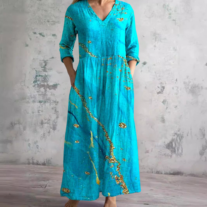 Alyvia | Summer Dress with V-Neck and Floral Pattern